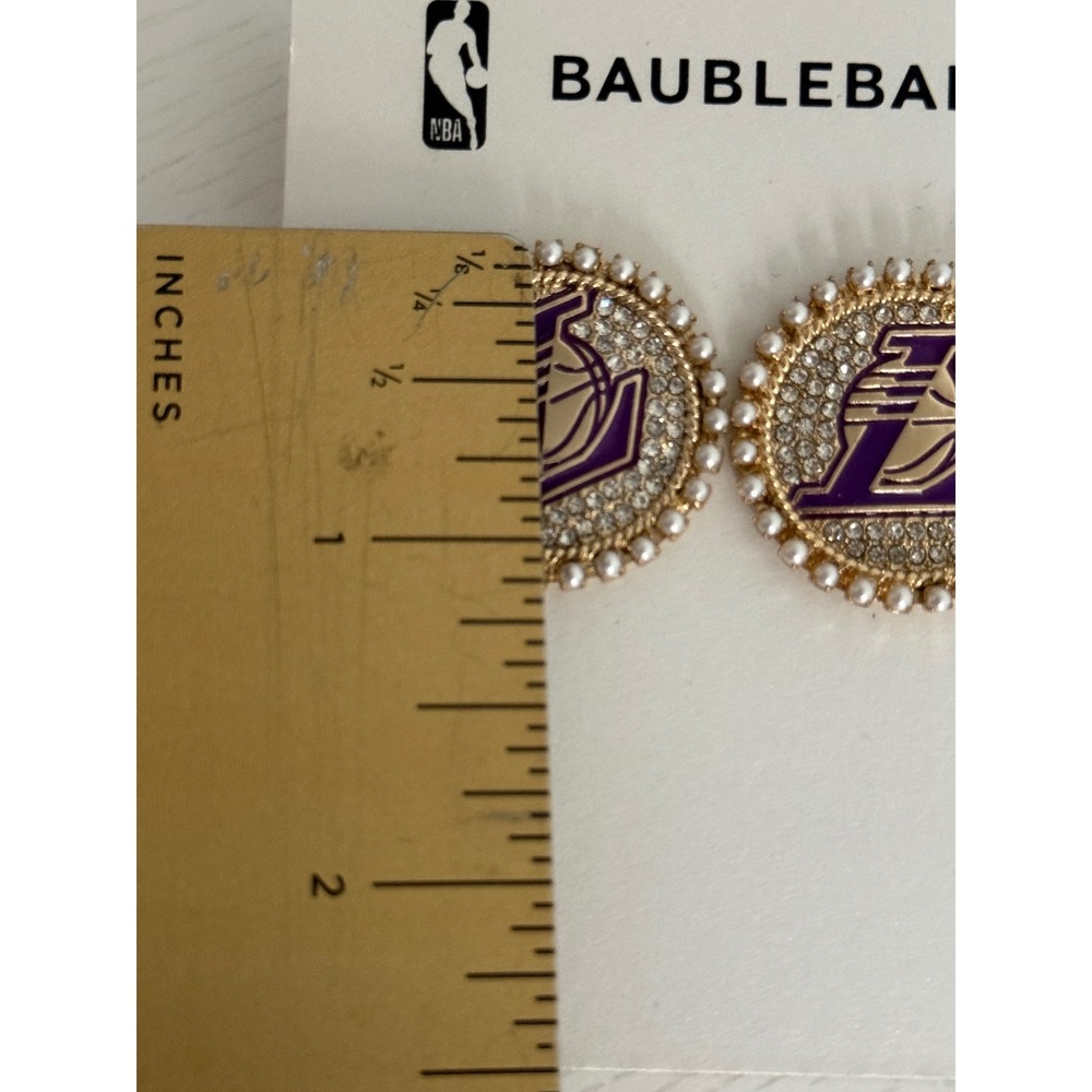 BaubleBar NBA Los Angeles Lakers Pearl Crystal Logo Stud Earrings Gold Purple - Picture 3 of 3
